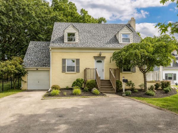 7527 Montgomery Road, Sycamore Twp, OH 45236