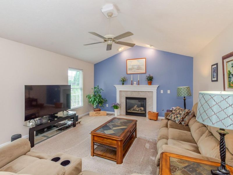 2135 Wedgewood Drive, Beavercreek, OH 45434 Photo 2