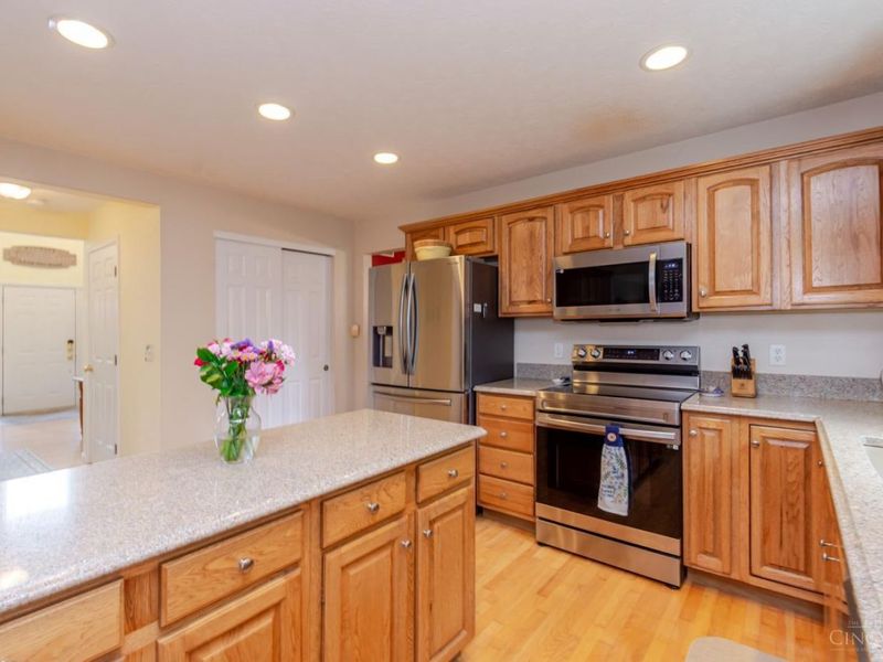 2135 Wedgewood Drive, Beavercreek, OH 45434 Photo 20