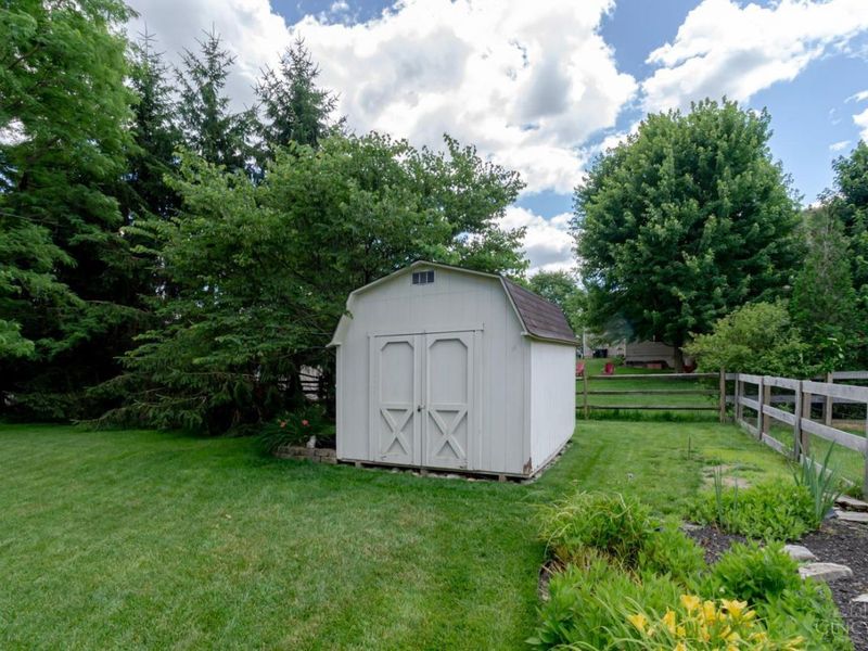 2135 Wedgewood Drive, Beavercreek, OH 45434 Photo 52