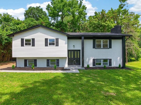 4074 E Kemper Road, Sharonville, OH 45241
