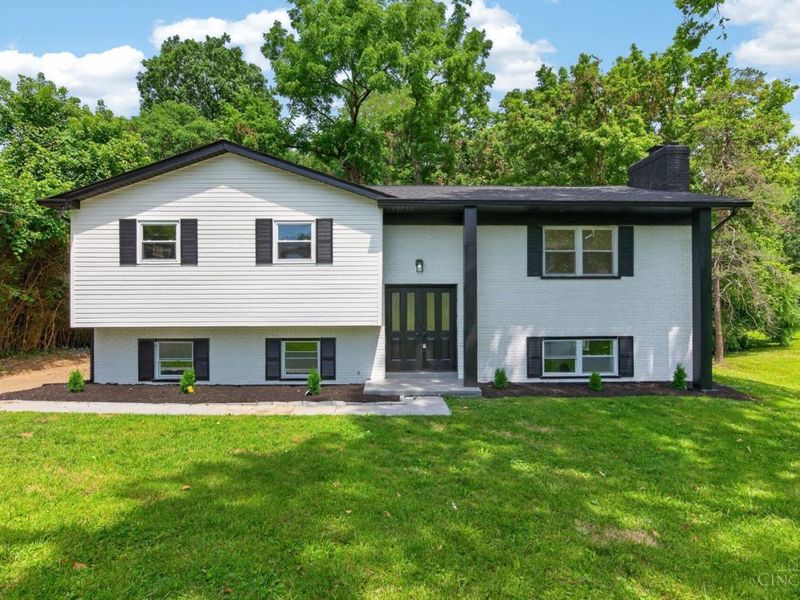 4074 E Kemper Road, Sharonville, OH 45241 Photo 1