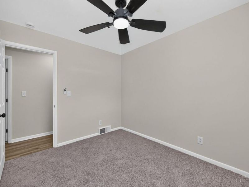 4074 E Kemper Road, Sharonville, OH 45241 Photo 16