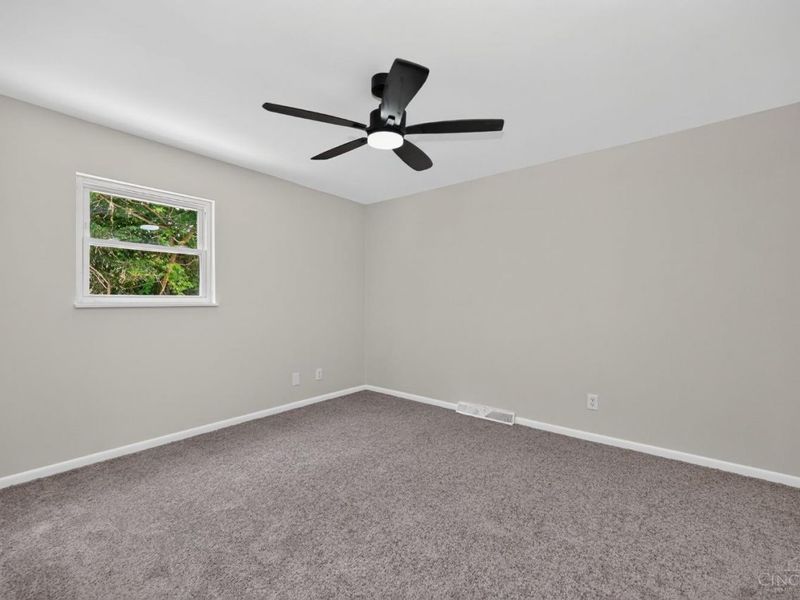 4074 E Kemper Road, Sharonville, OH 45241 Photo 23