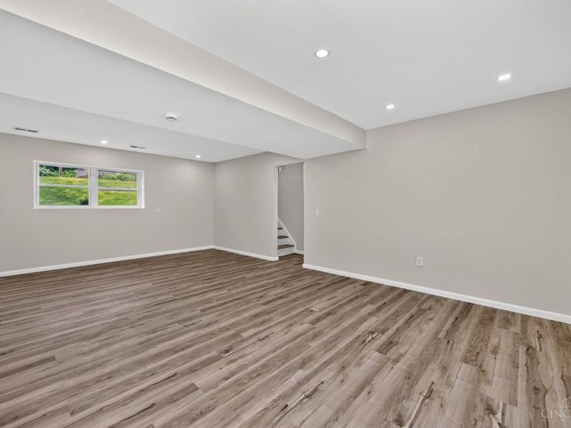 4074 E Kemper Road, Sharonville, OH 45241 Photo 31