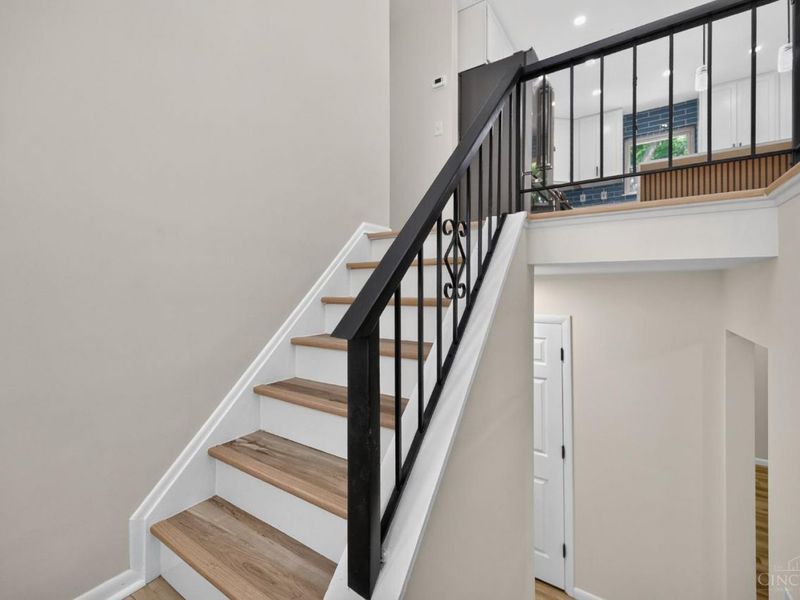 4074 E Kemper Road, Sharonville, OH 45241 Photo 6