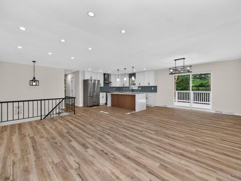 4074 E Kemper Road, Sharonville, OH 45241 Photo 9