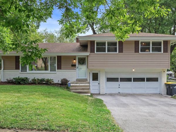 612 Lee COURT, Waukesha, WI 53186