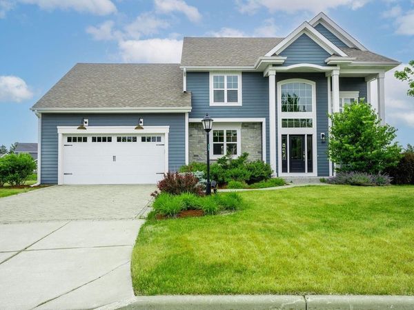 3122 Mendota COURT, Summit, WI 53066