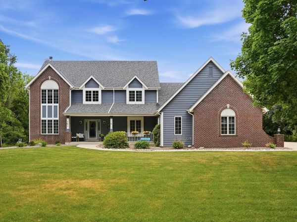 4695 Catherine COURT, Brookfield, WI 53072