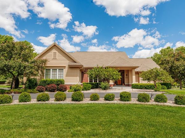 19710 Avondale DRIVE, Brookfield, WI 53045