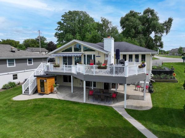 S74W17426 Lake DRIVE, Muskego, WI 53150