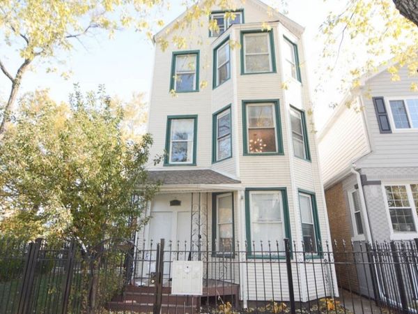 2657 N Ridgeway Avenue , Unit 1, Chicago, IL 60647