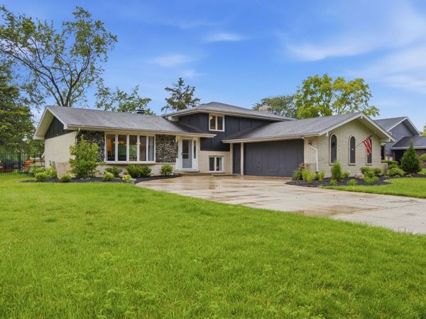 1314 Grandview Drive , New Lenox, IL 60451
