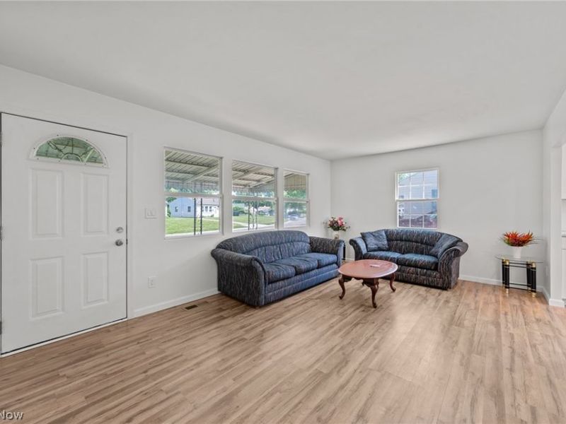 4147 Black River Circle, Lorain, OH 44055 Photo 11