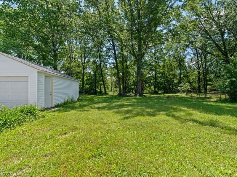 4147 Black River Circle, Lorain, OH 44055 Photo 22