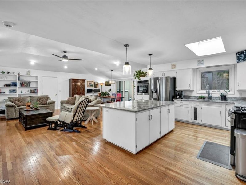 34580 Sherbrook Park Drive, Solon, OH 44139 Photo 12