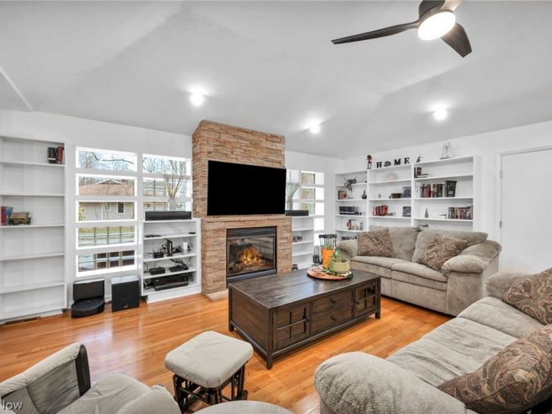 34580 Sherbrook Park Drive, Solon, OH 44139 Photo 13