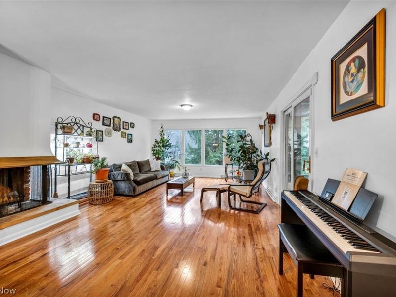 34580 Sherbrook Park Drive, Solon, OH 44139 Photo 6