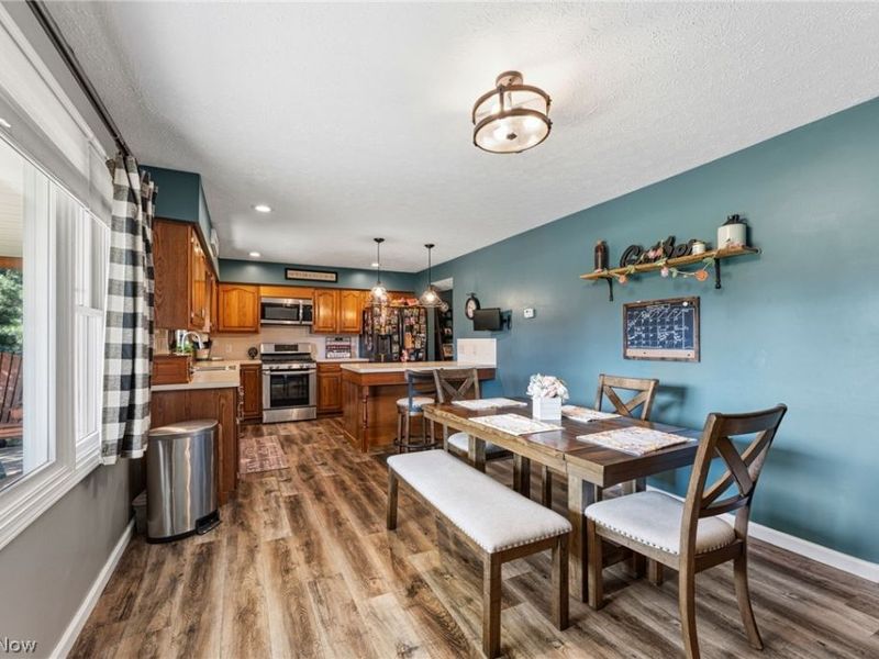 7391 Hidden Glen Drive, Amherst, OH 44001 Photo 11