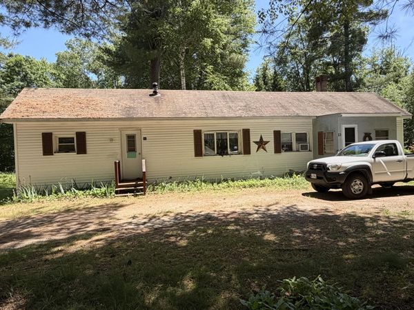 41 Town Farm Road , Buxton, ME 04093