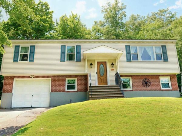 129 Summit Street , Baileyville, ME 04694