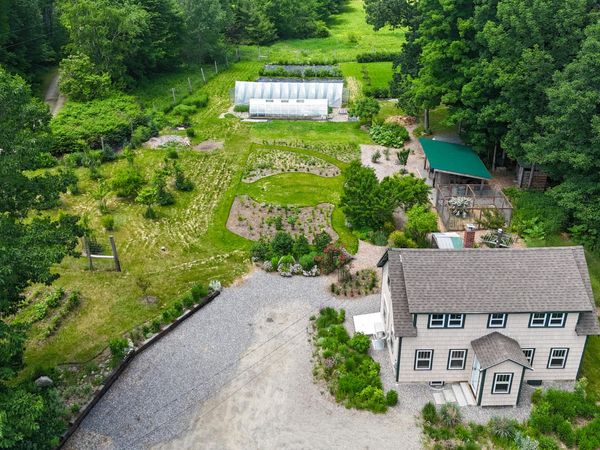 334 River Road , Richmond, ME 04357