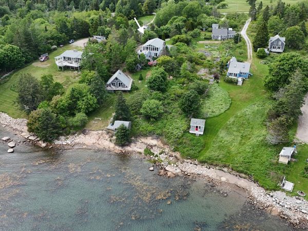 22-26 Tinkers Landing , Vinalhaven, ME 04863