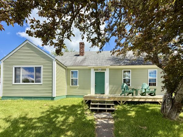 1 Snyder Road , Eastport, ME 04631