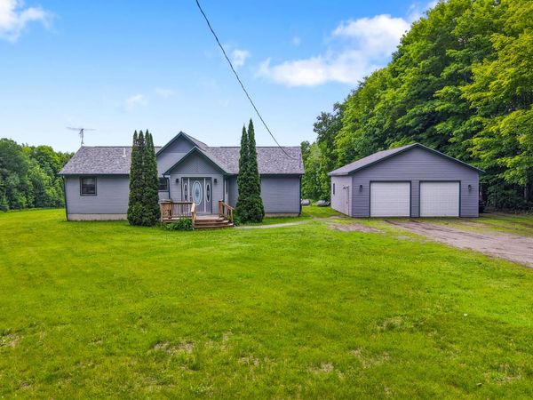 37 W Barker Road, Corinna, ME 04928