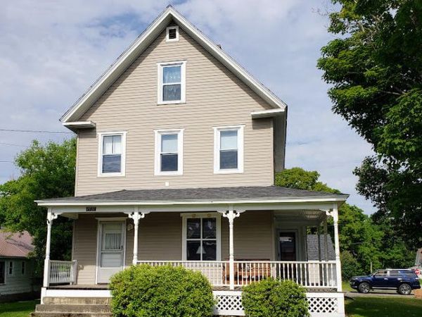 1531 Main Road , Brownville, ME 04414