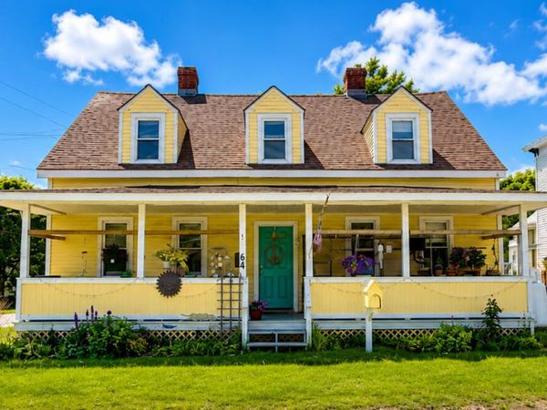 64 High Street , Eastport, ME 04631