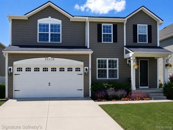 50419 Corey Avenue, Chesterfield Twp, MI 48051