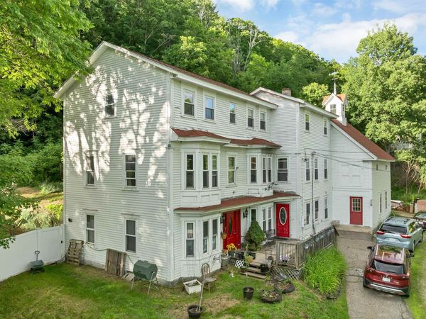 25 Cedar Street, Bristol, NH 03222