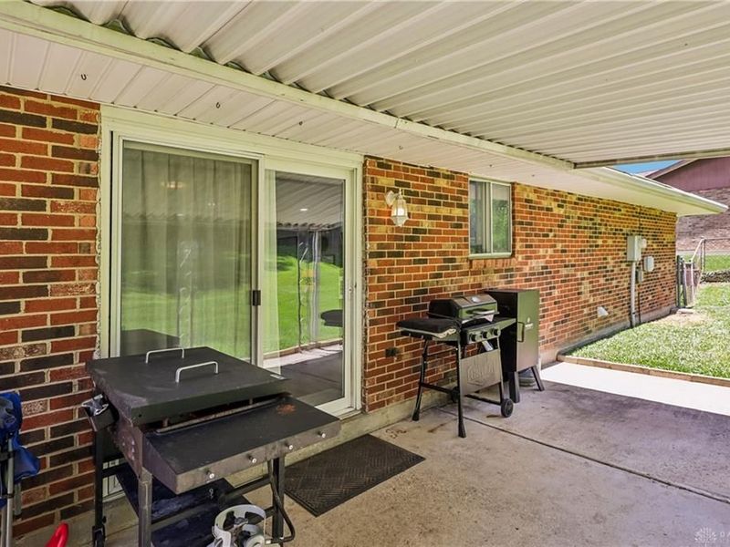 4916 Arrowview Drive, Huber Heights, OH 45424 Photo 32