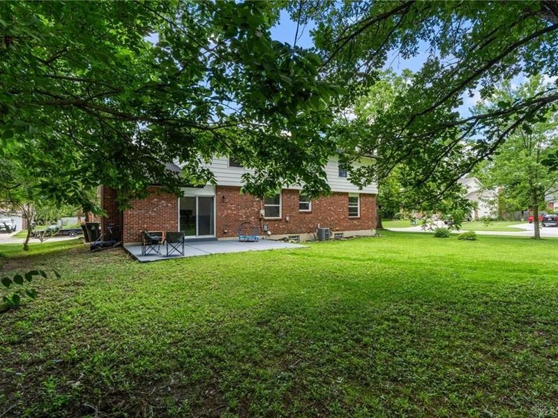 4460 Meadowsweet Drive, Dayton, OH 45424 Photo 6