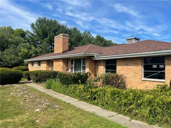 4052 Old Troy Pike, Riverside, OH 45404