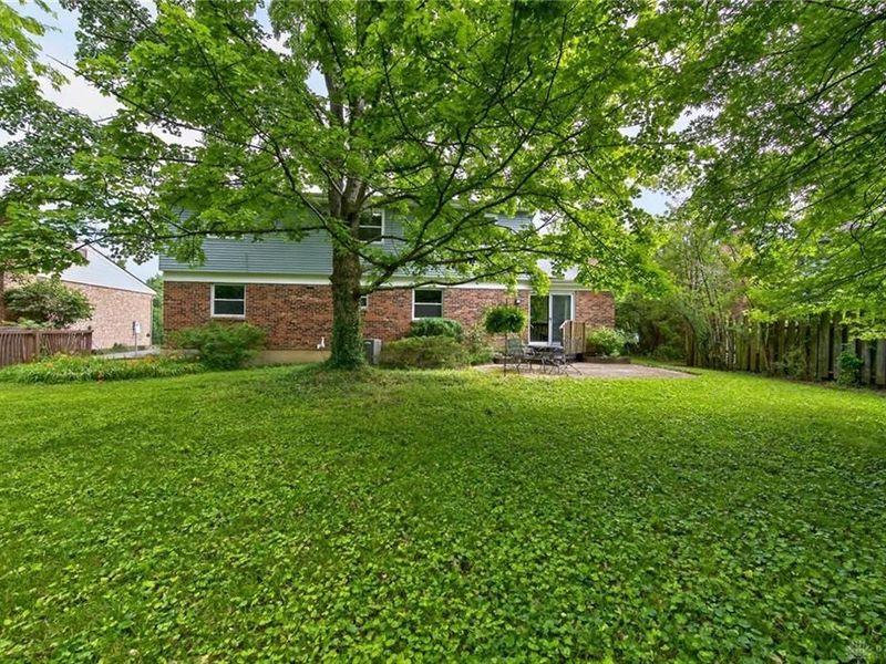 621 Glensprings Drive, Springdale, OH 45246 Photo 57