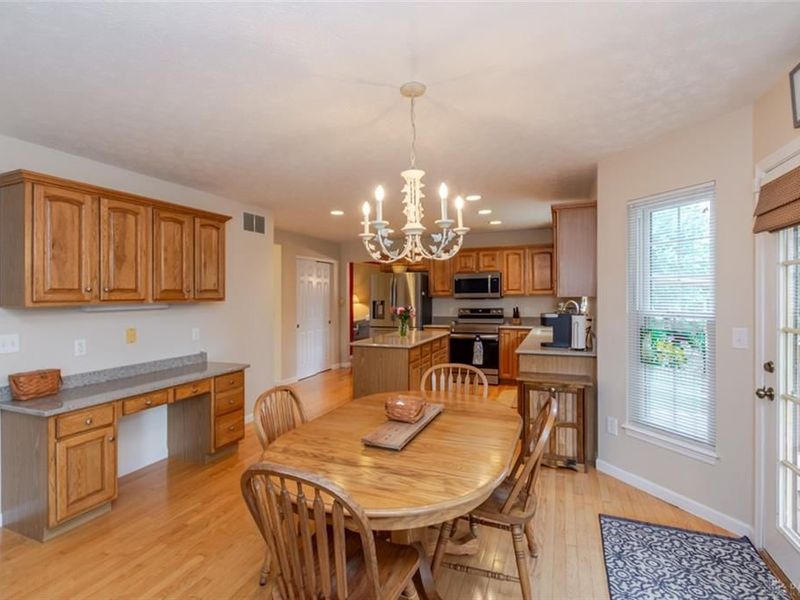 2135 Wedgewood Drive, Beavercreek, OH 45434 Photo 24