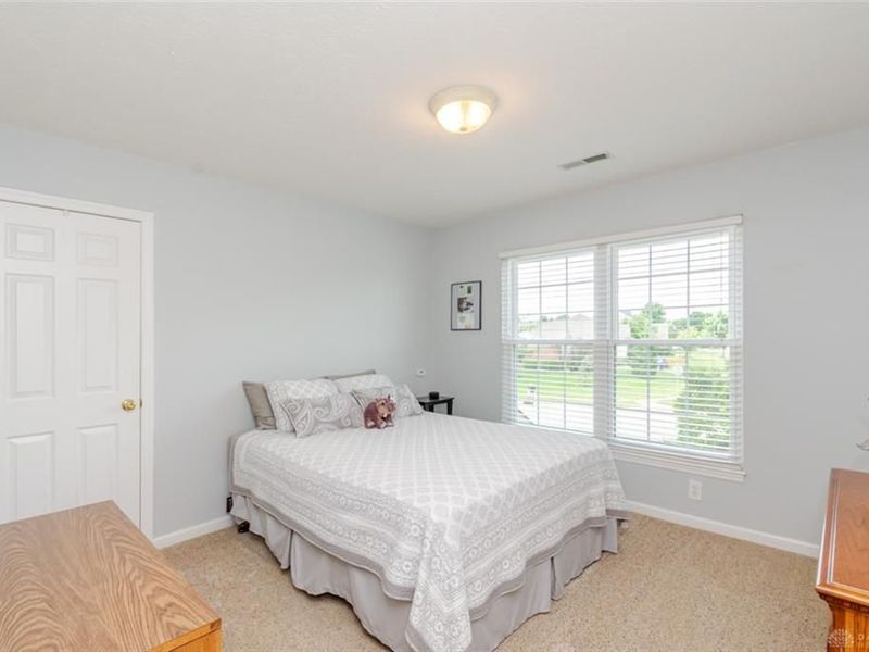 2135 Wedgewood Drive, Beavercreek, OH 45434 Photo 39