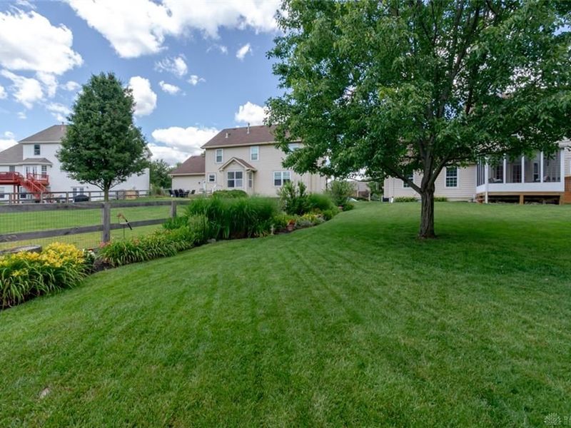 2135 Wedgewood Drive, Beavercreek, OH 45434 Photo 52