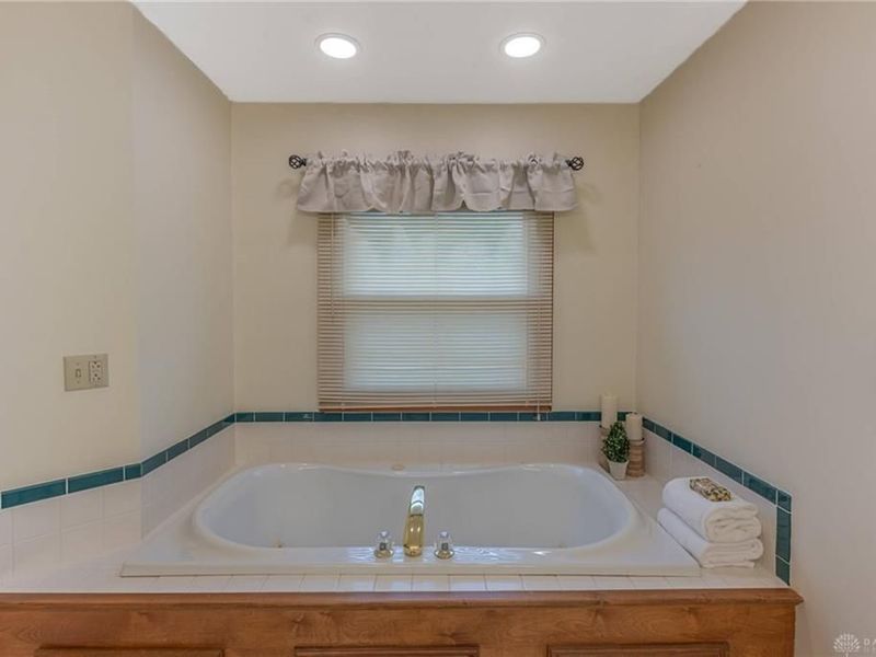 287 Southwood Trail, Beavercreek, OH 45440 Photo 25