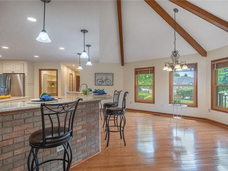287 Southwood Trail, Beavercreek, OH 45440 Photo 7