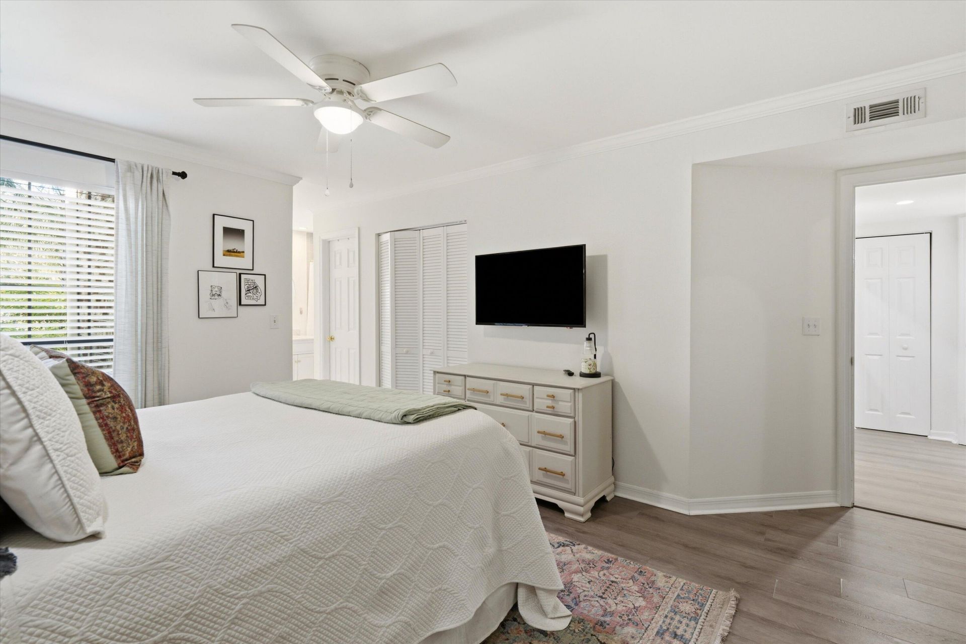 1866 Montclair Drive Photo 11