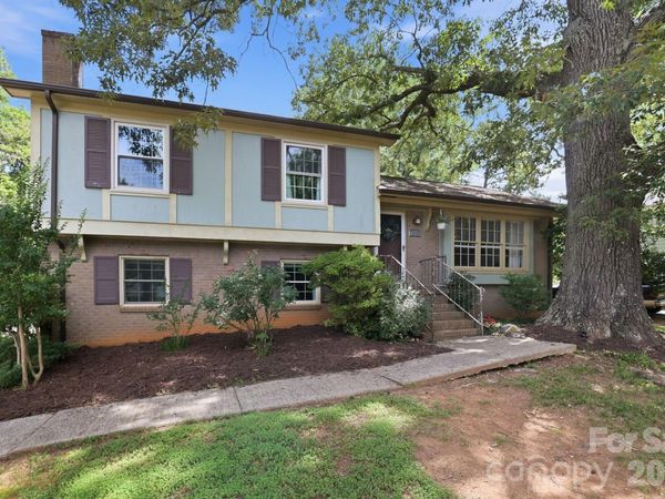 7419 Meadowdale Lane , Charlotte, NC 28212