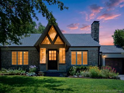 2612 E 17th Place  Tulsa, OK 74104