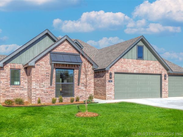 25 E 32nd Street, Sand Springs, OK 74063