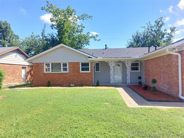 6604 E 26th Court , Tulsa, OK 74129