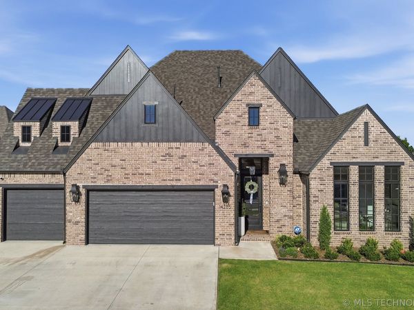 14285 S Delaware Place , Bixby, OK 74008