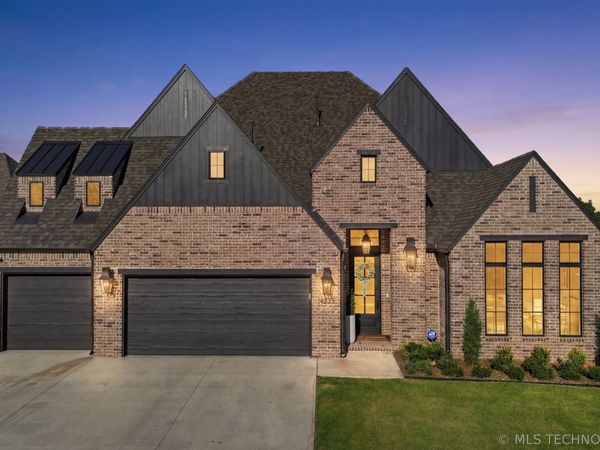 14285 S Delaware Place , Bixby, OK 74008